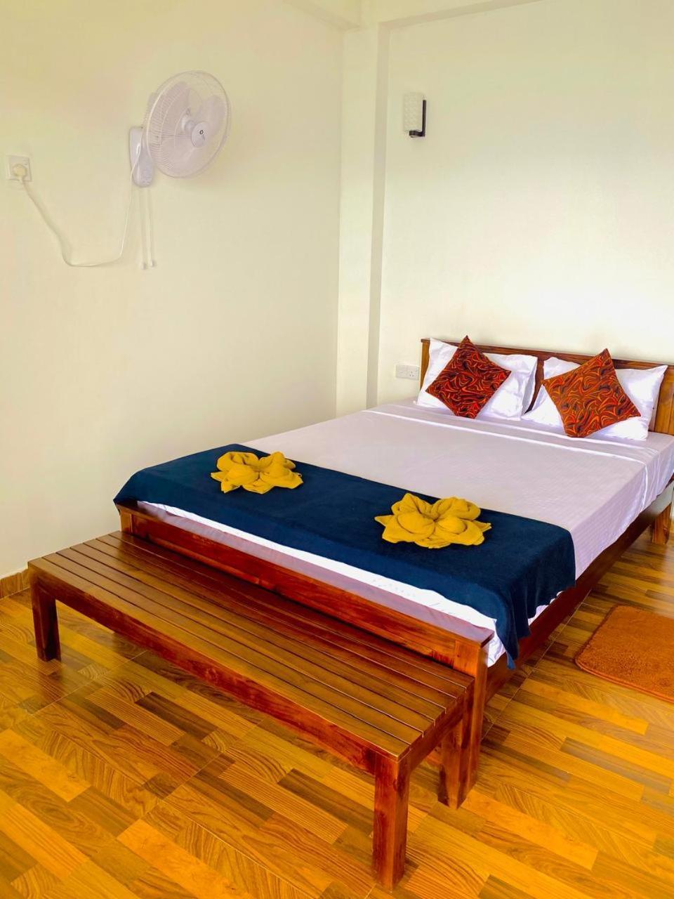 Bed and Breakfast Pleasant Peak Элла Экстерьер фото