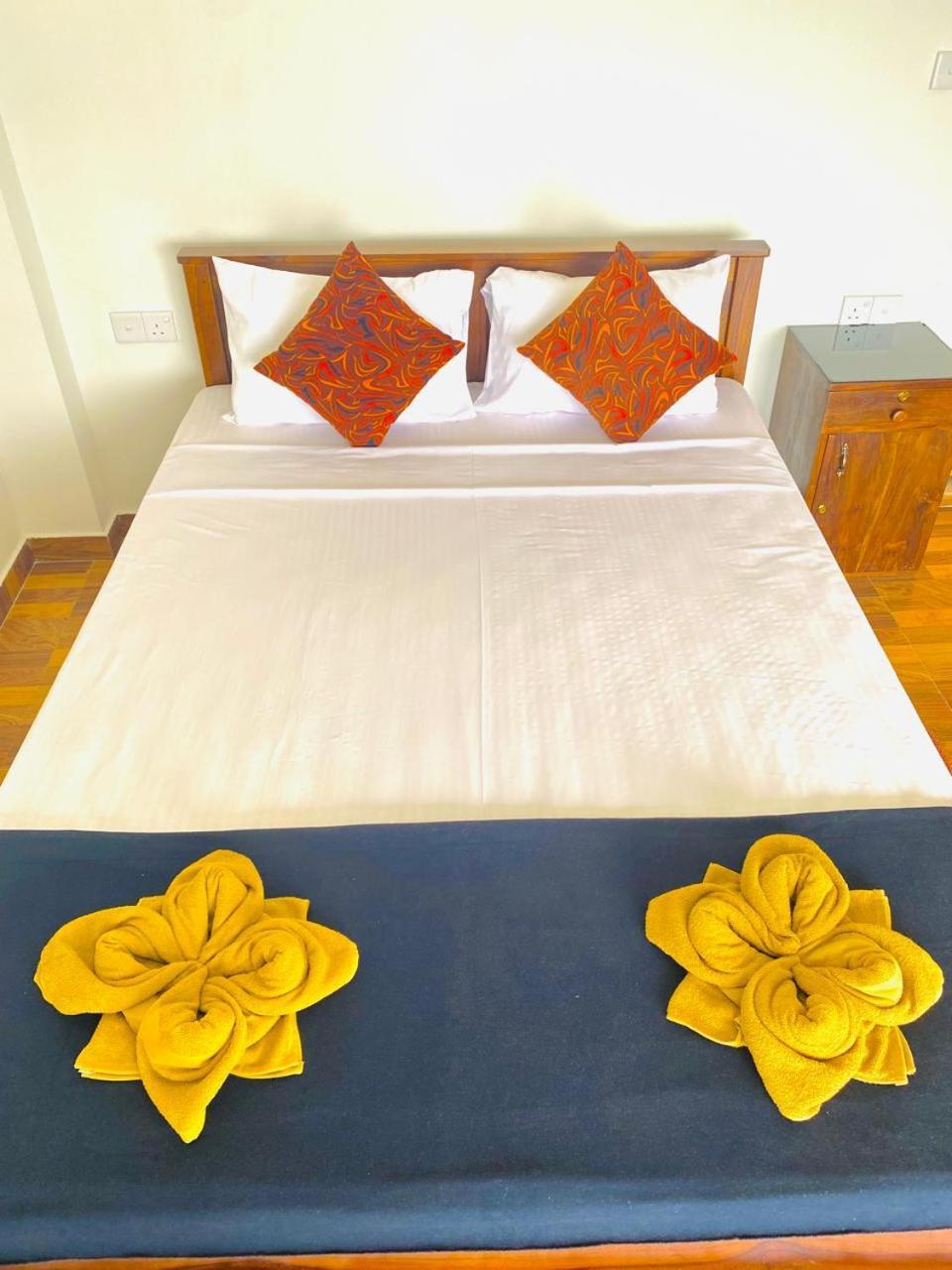 Bed and Breakfast Pleasant Peak Элла Экстерьер фото