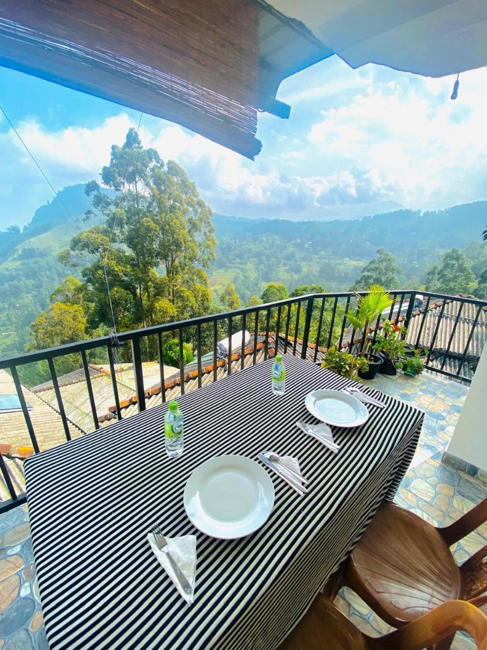 Bed and Breakfast Pleasant Peak Элла Экстерьер фото